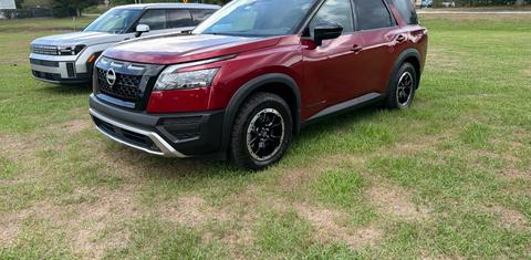 Nissan Pathfinder 2024