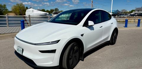 Tesla Model Y 2026