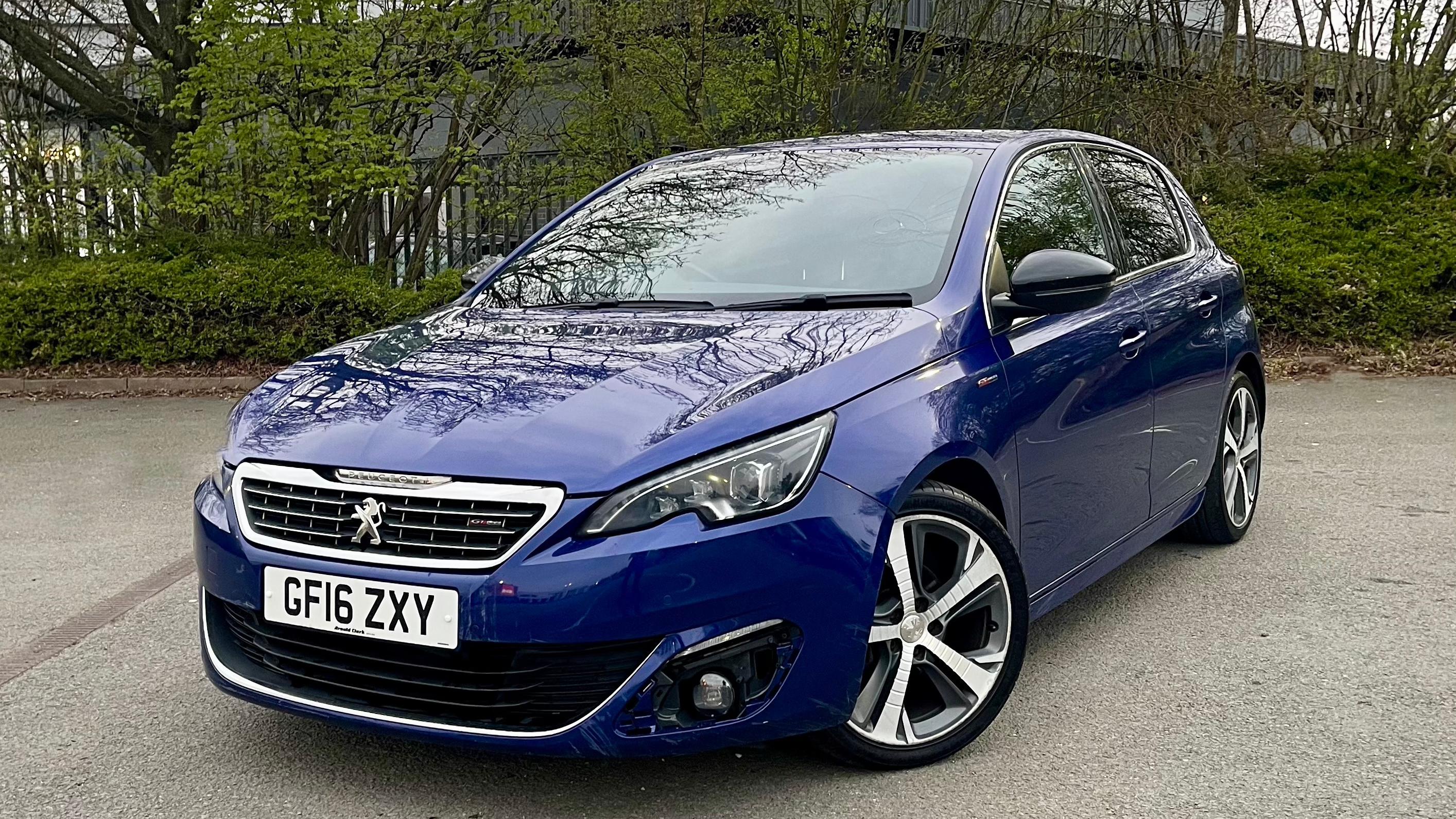 Peugeot 308 2016 in Coventry