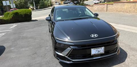 Hyundai Sonata Hybrid 2026