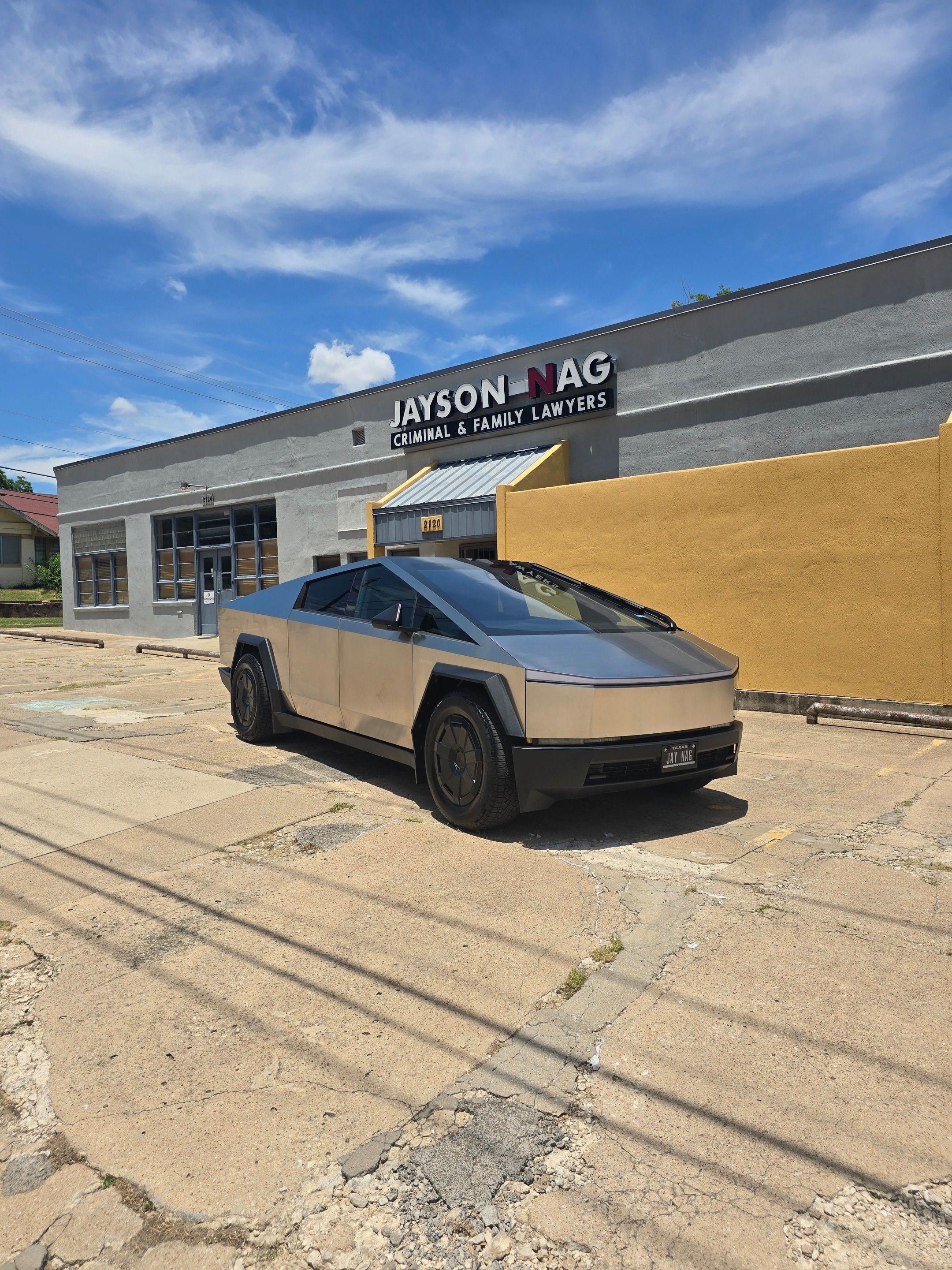 Tesla Cybertruck 2024 in Fort Worth, TX