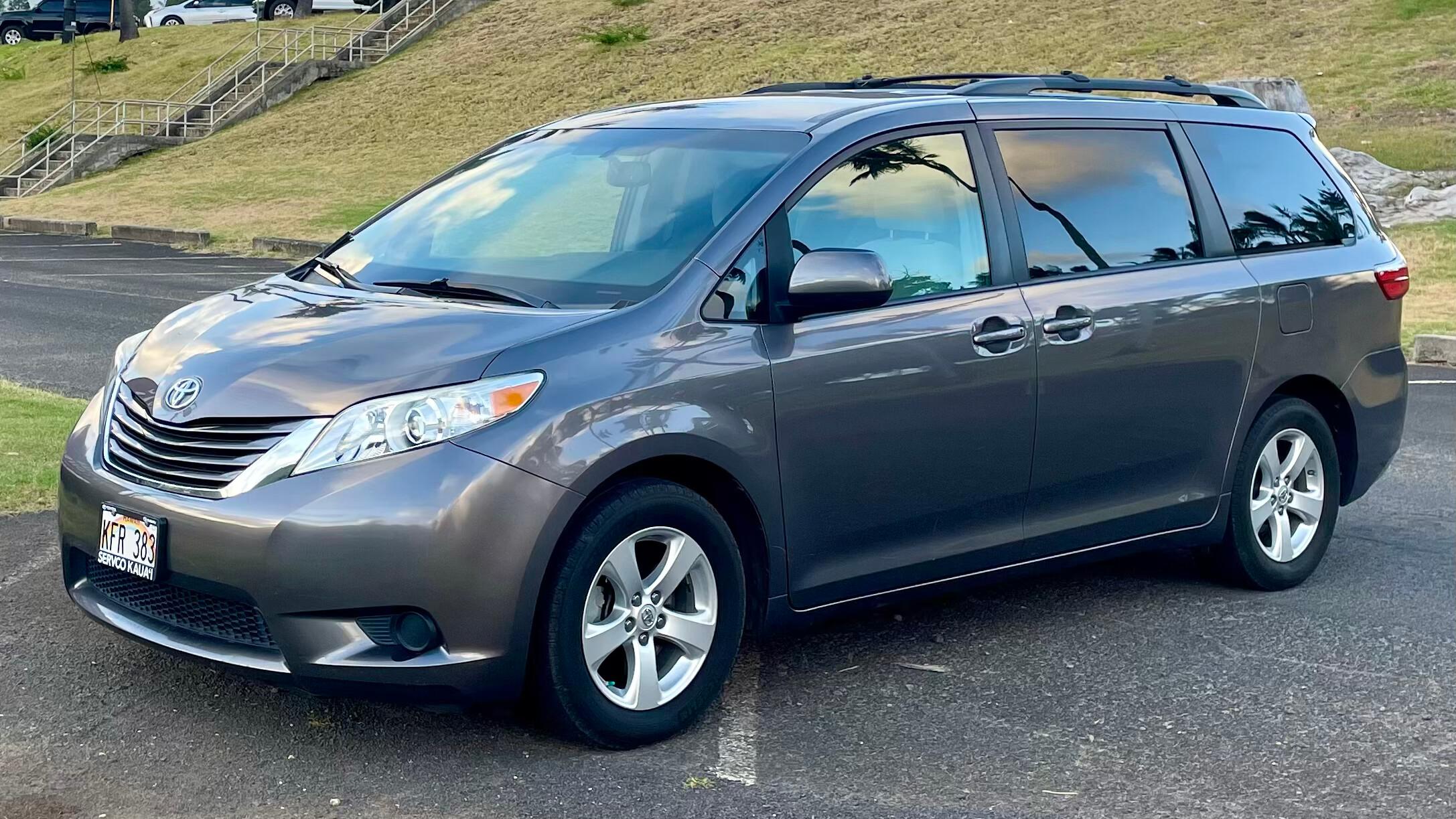 Toyota Sienna 2017 in Kapaʻa, HI