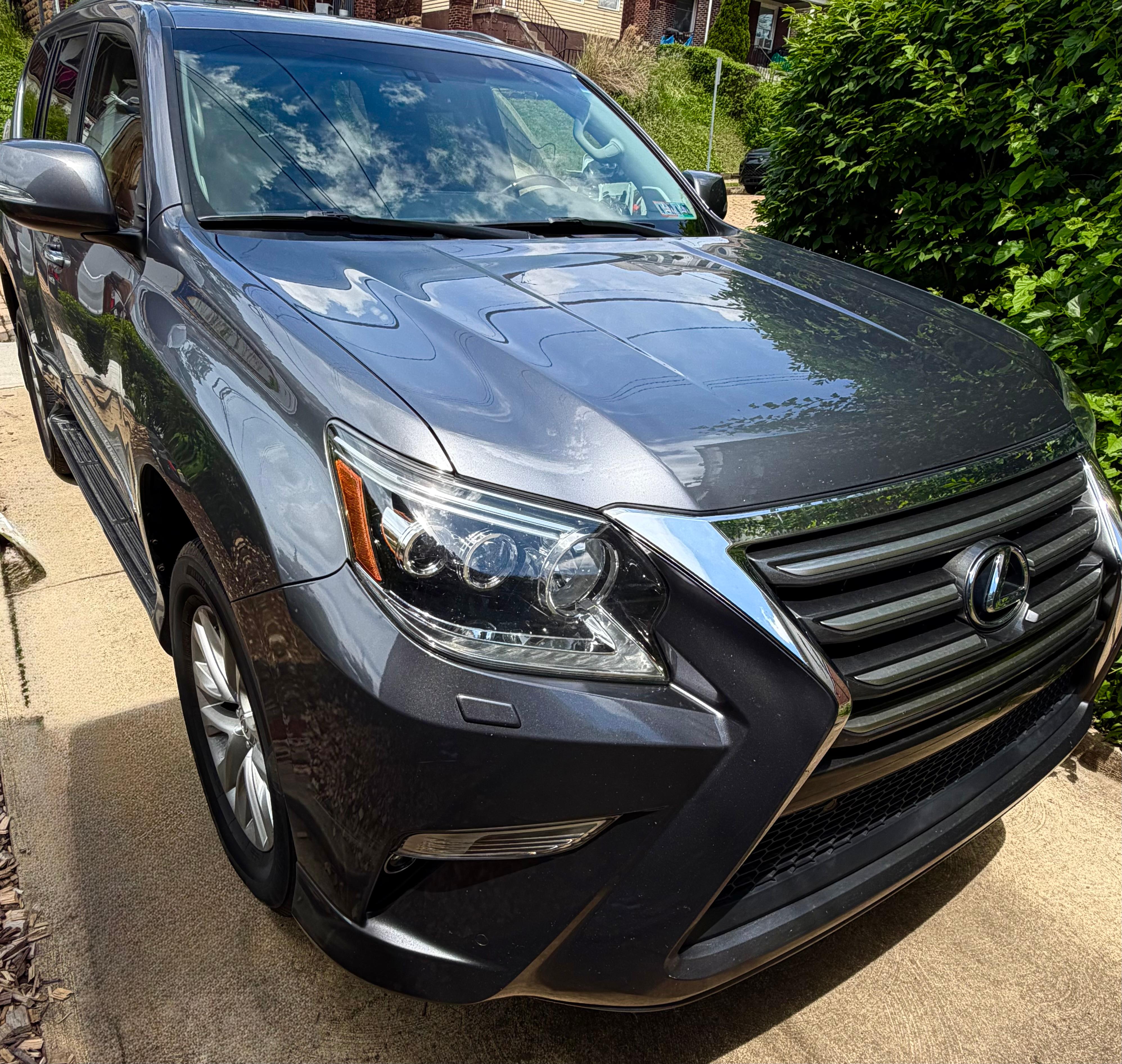 Lexus GX 2018 in Pittsburgh, PA