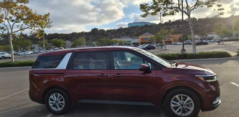 Kia Carnival 2024
