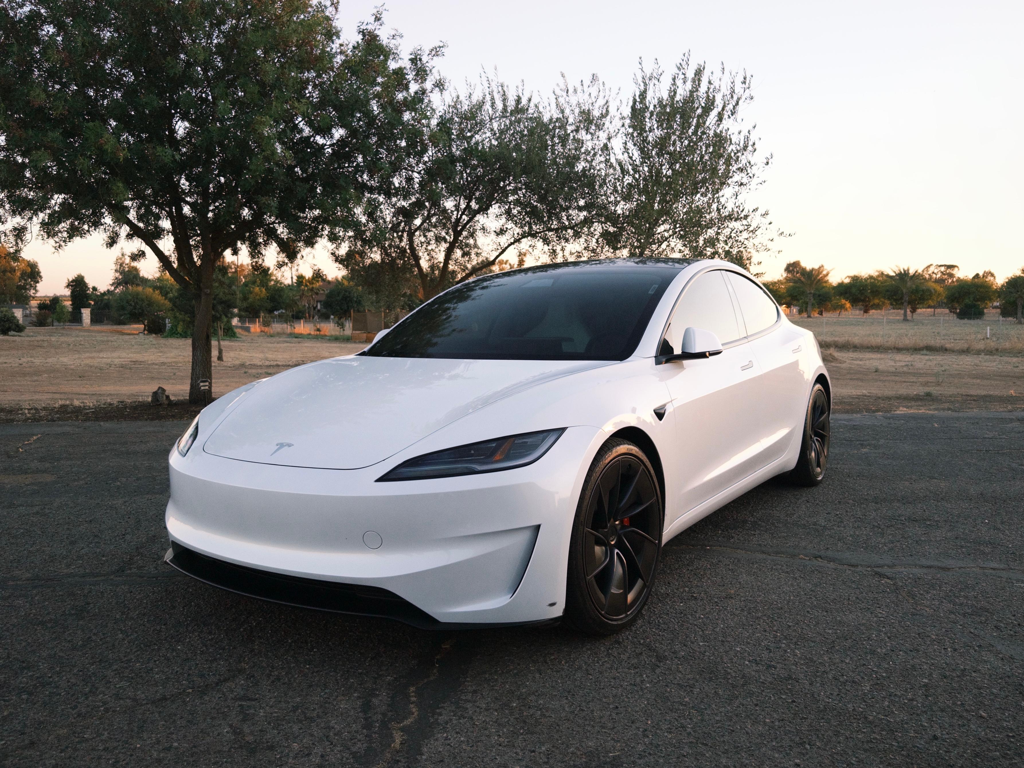 Tesla Model 3 2025 in Clovis, CA