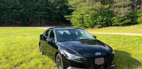 Hyundai Elantra 2021