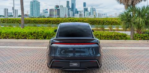 Tesla Model Y 2026