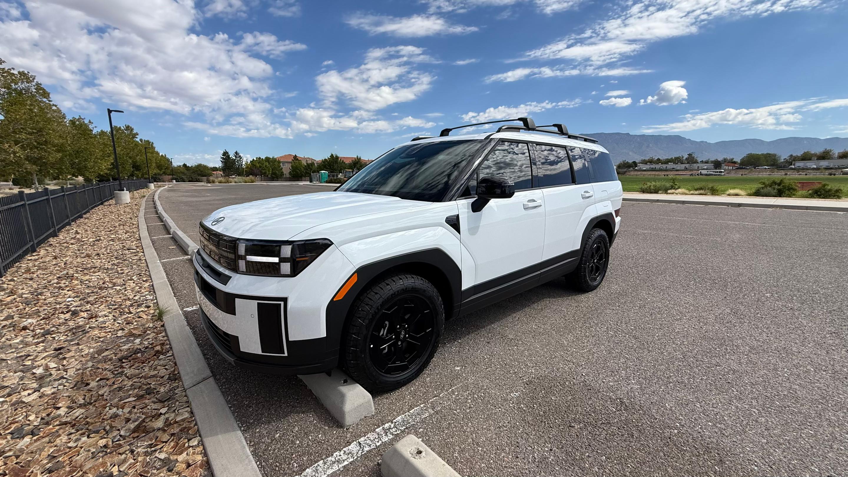 Hyundai Santa Fe 2025 in Albuquerque, NM