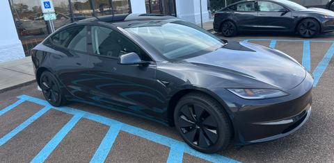 Tesla Model 3 2025