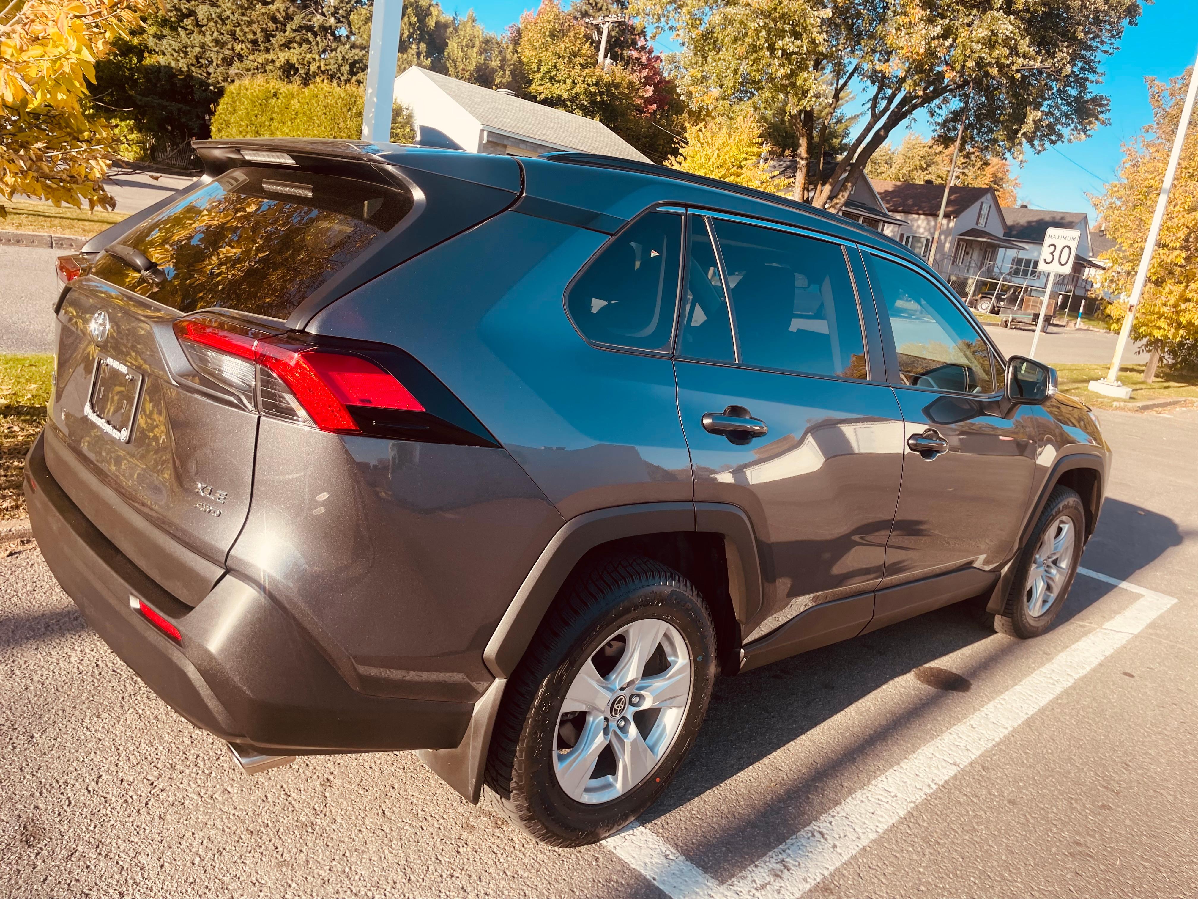 Toyota RAV4 2021 à 