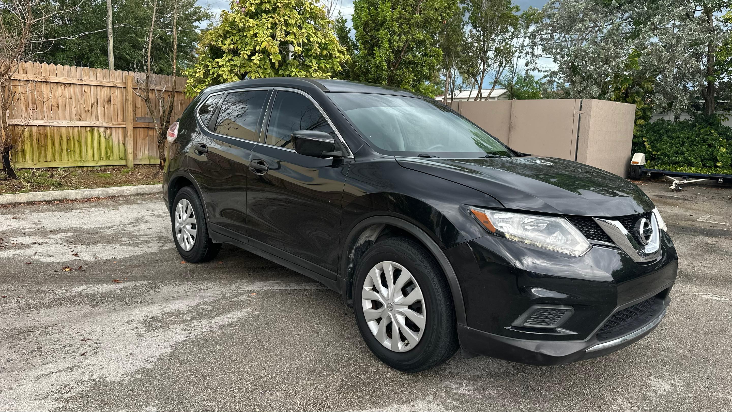 Nissan Rogue 2016 in 