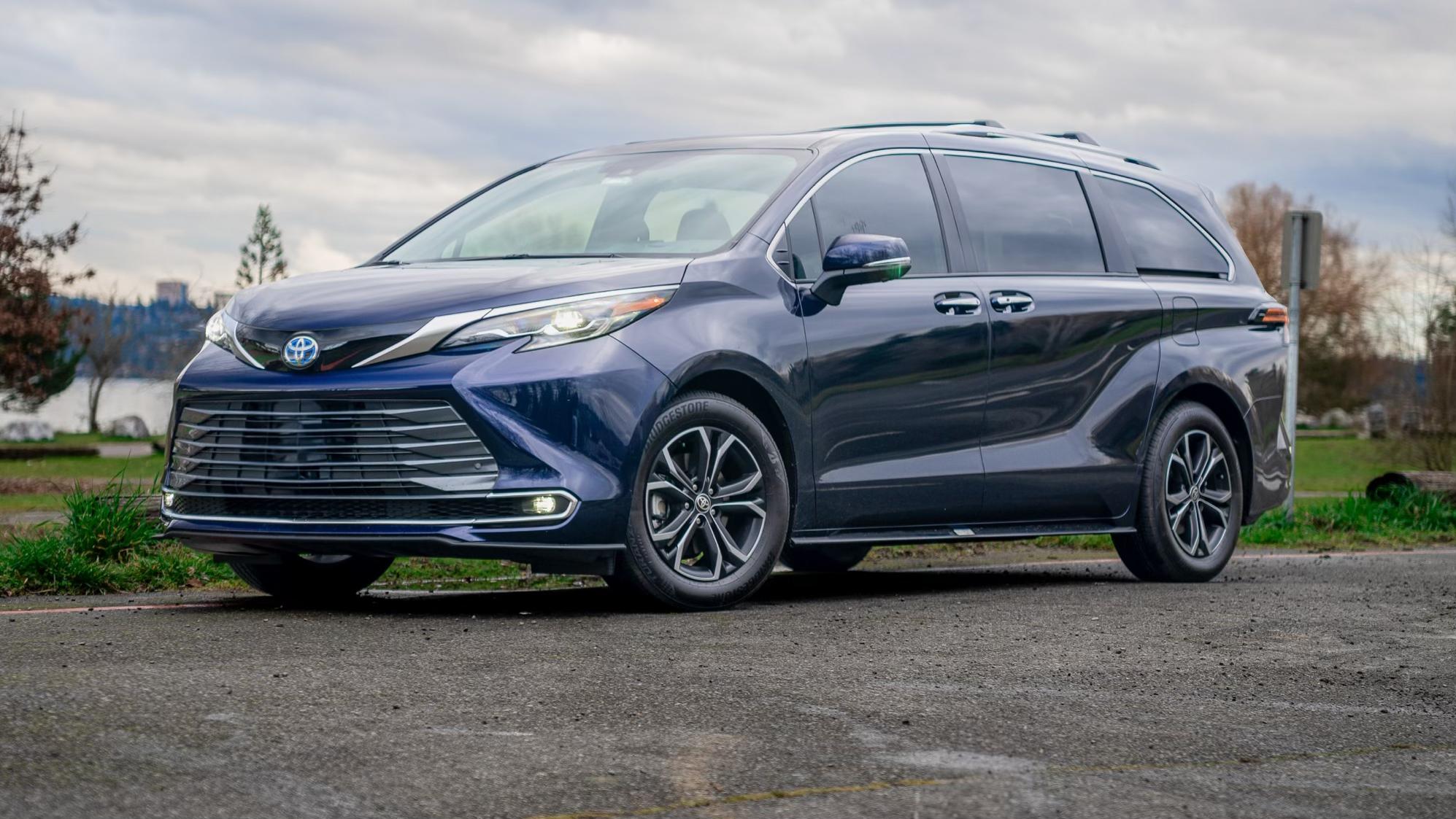 Toyota Sienna 2025 in Seattle, WA