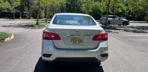 Nissan Sentra 2019