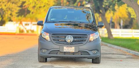 Mercedes-Benz Metris 2023