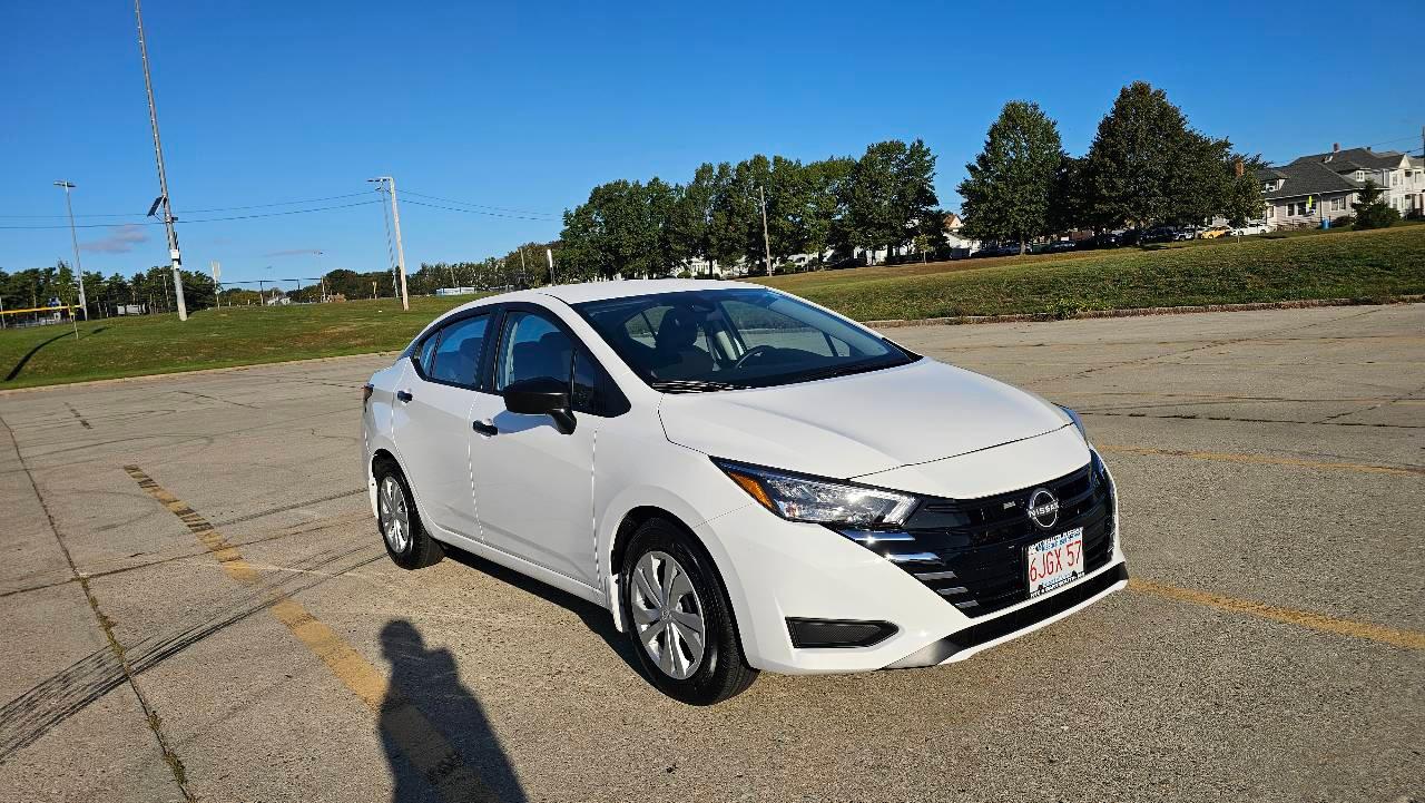 Nissan Versa 2025 in 