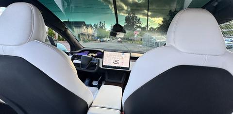 Tesla Model X 2022