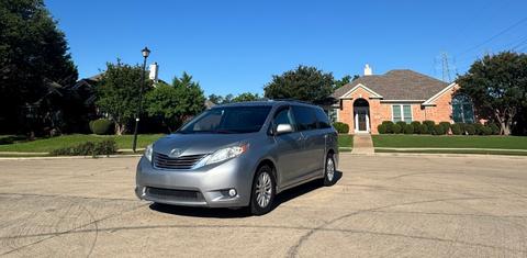 Toyota Sienna 2017