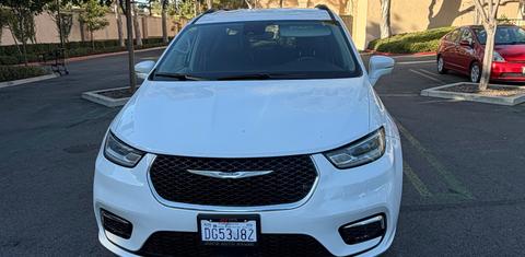 Chrysler Pacifica 2022