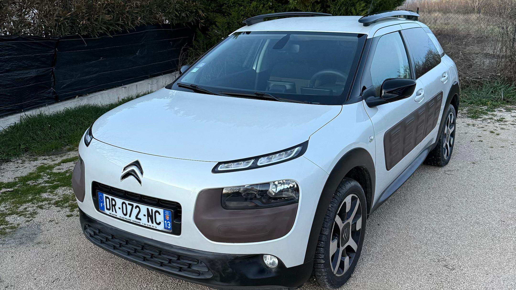 Citroen C4 CACTUS 2015 à Aix-en-Provence