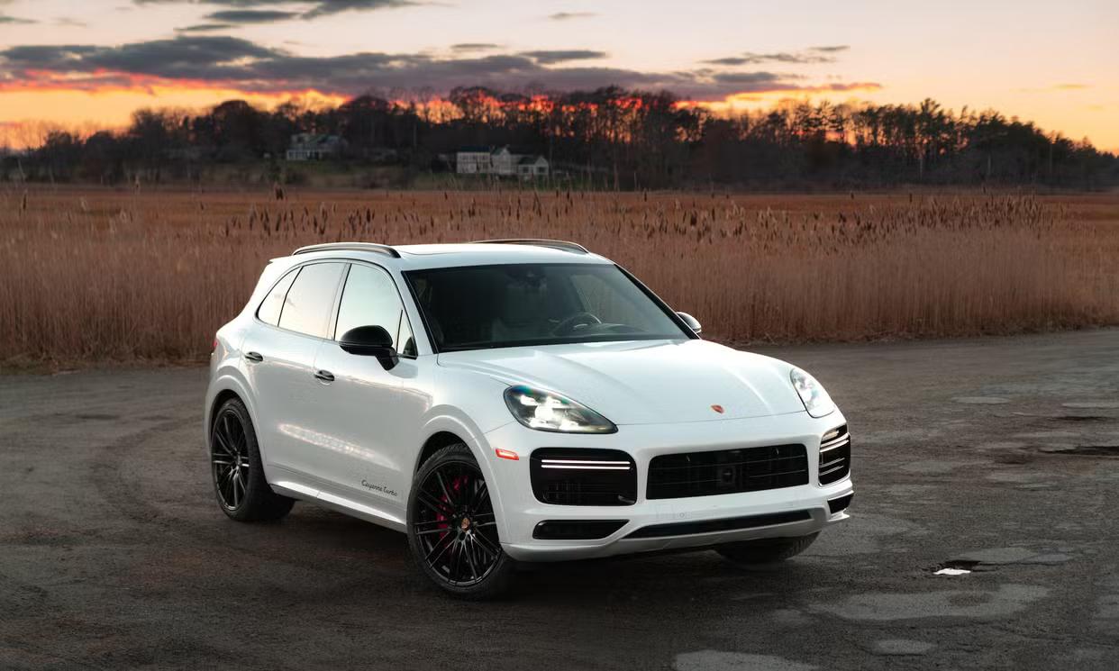 Porsche Cayenne 2022 in Woburn, MA