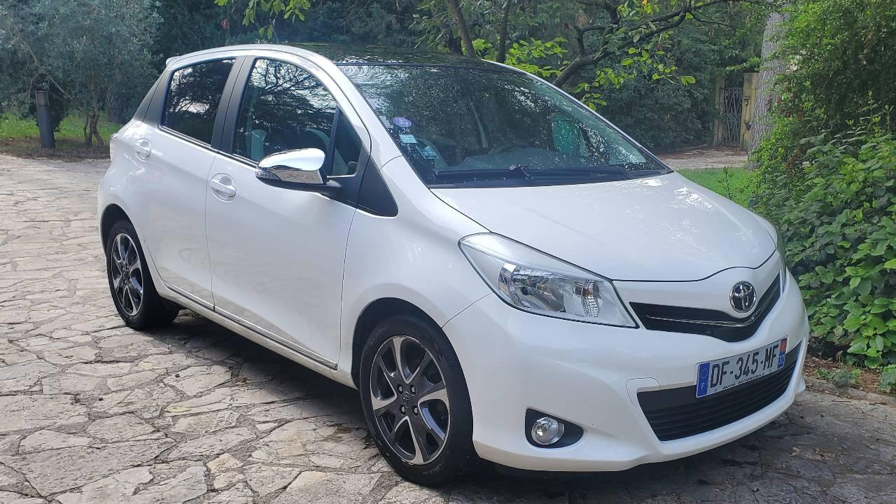 Toyota YARIS 2014 à Aix-en-provence