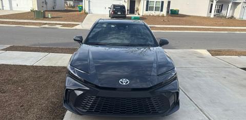 Toyota Camry Hybrid 2026