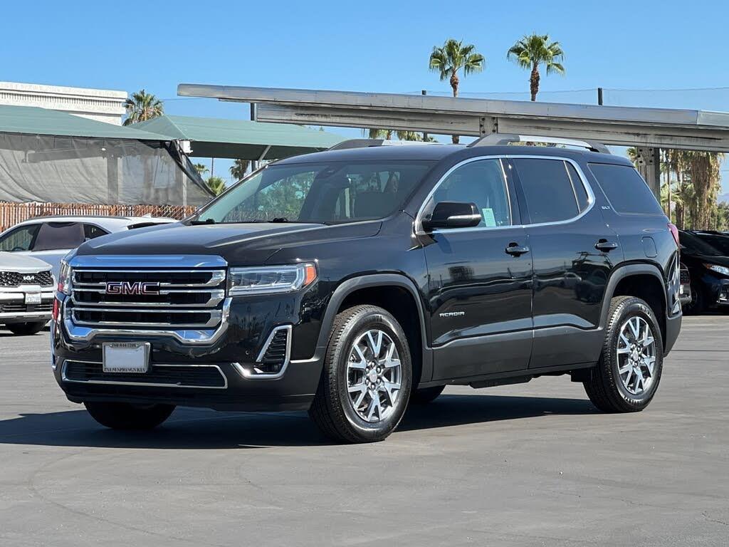 GMC Acadia 2023 in 