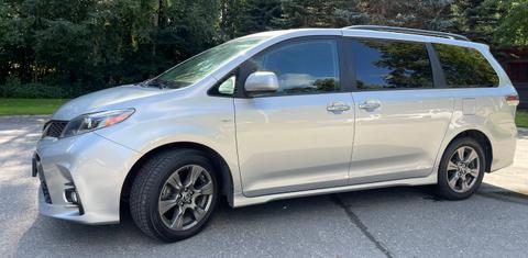 Toyota Sienna 2019