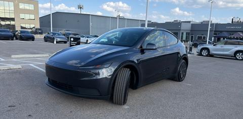 Tesla Model Y 2026