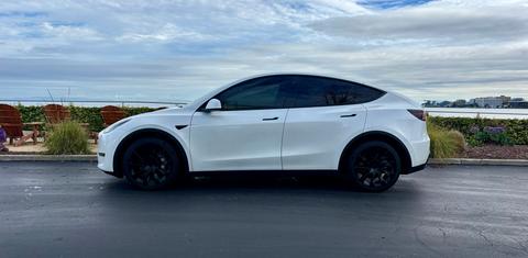 Tesla Model Y 2020