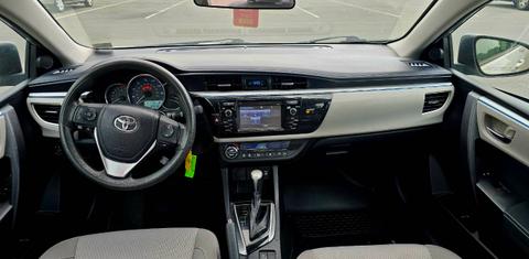 Toyota Corolla 2015