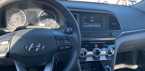 Hyundai Elantra 2019