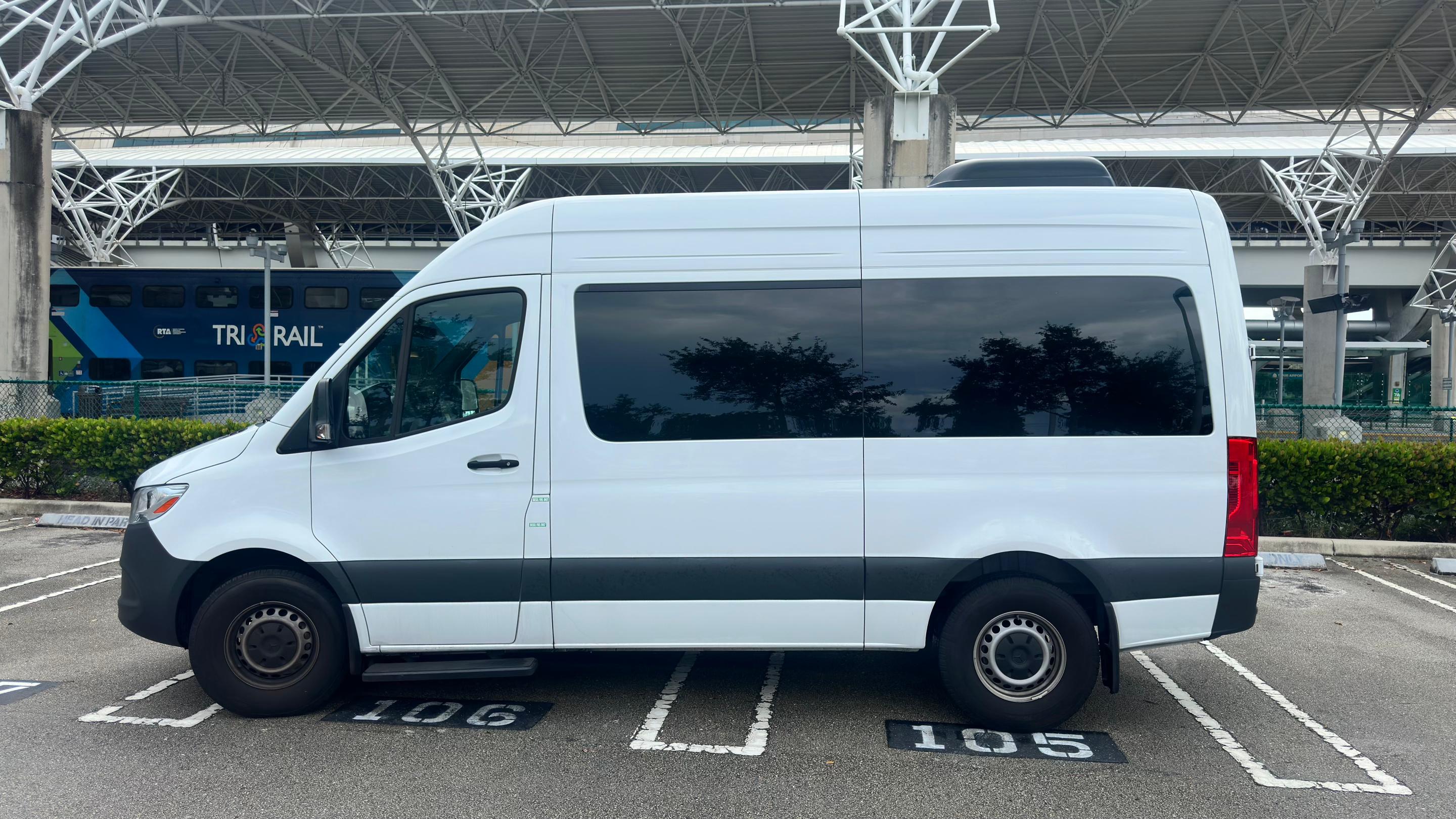 Mercedes-Benz Sprinter 2024 in Miami, FL