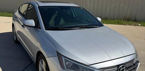 Hyundai Elantra 2019