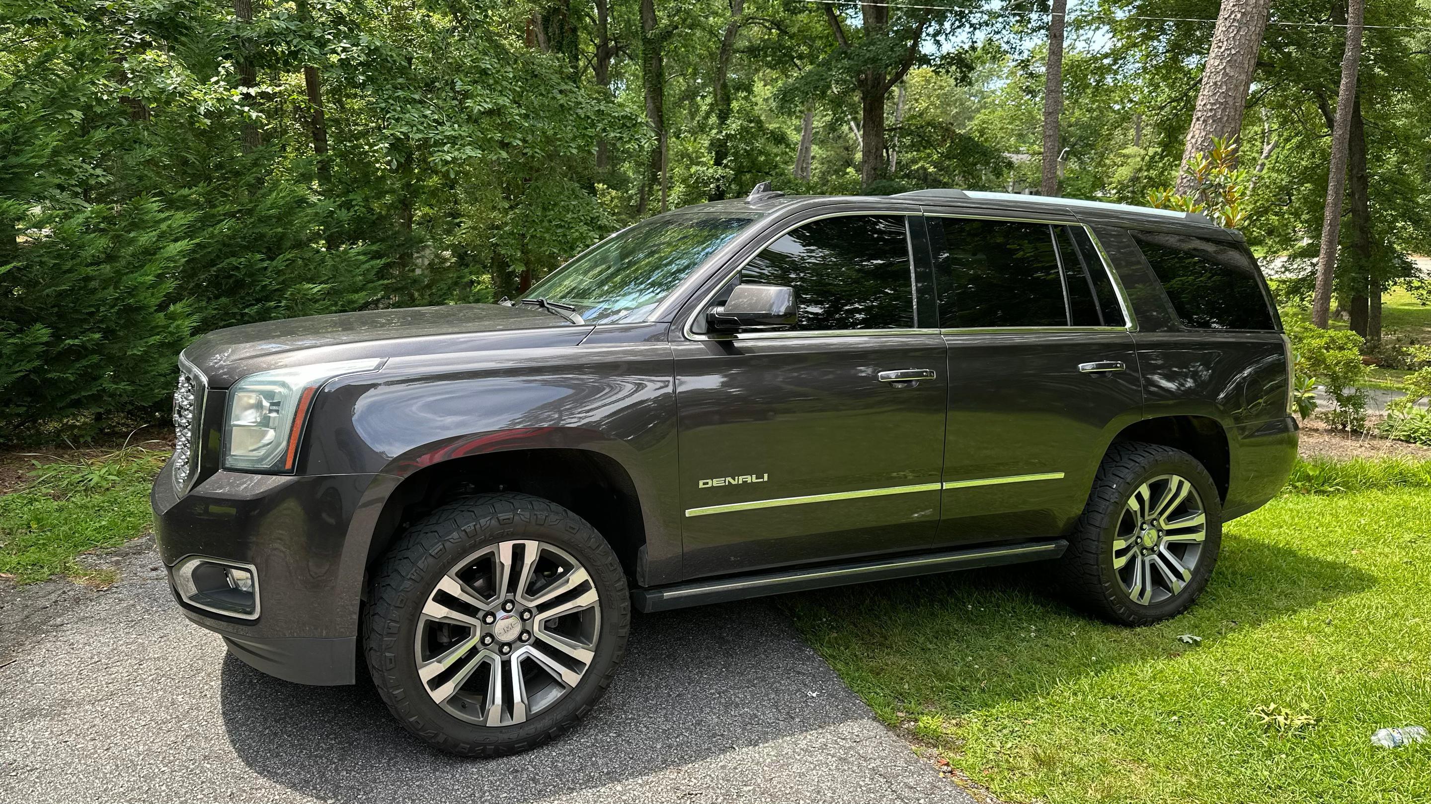 GMC Yukon 2018 in 