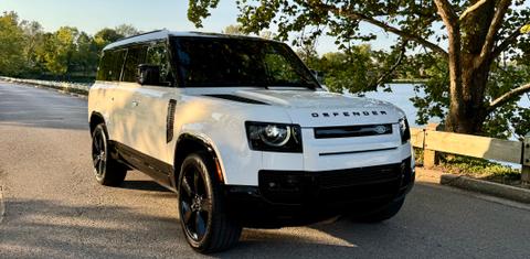 Land Rover Defender 2023