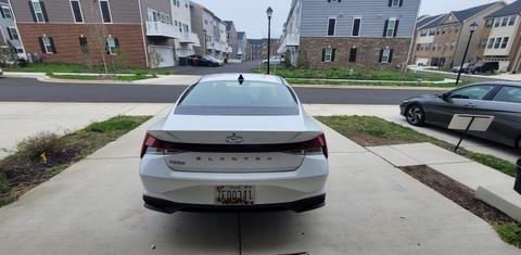 Hyundai Elantra 2023