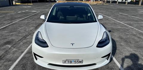 Tesla MODEL 3 2019