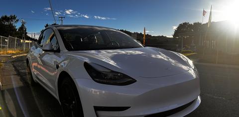Tesla Model 3 2022