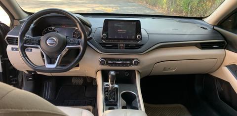 Nissan Altima 2019