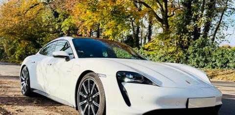Porsche Taycan 2021