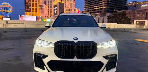 BMW X7 2021
