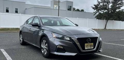 Nissan Altima 2022