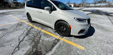 Chrysler Pacifica 2021