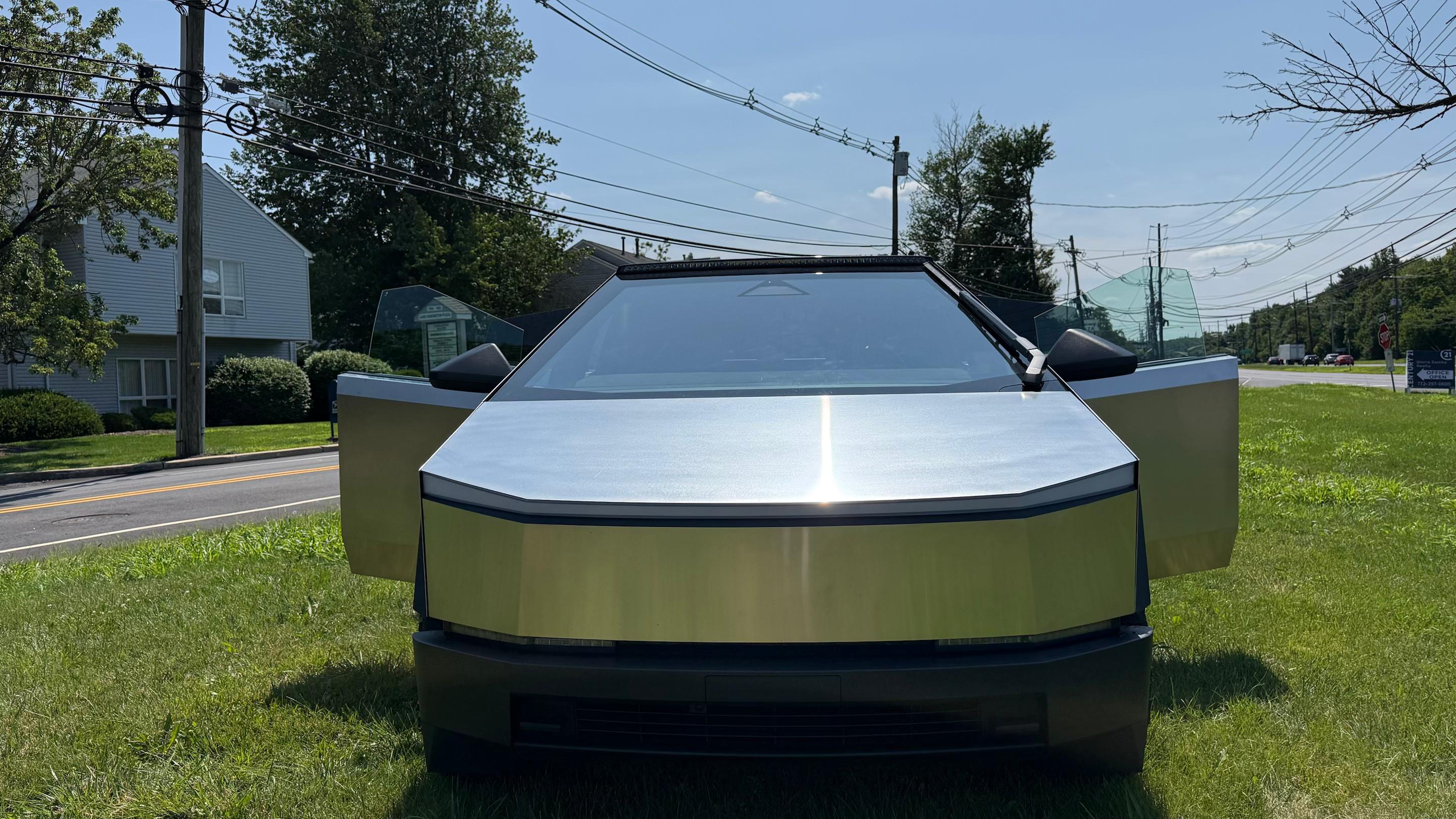 Tesla Cybertruck 2024 in Franklin Township, NJ