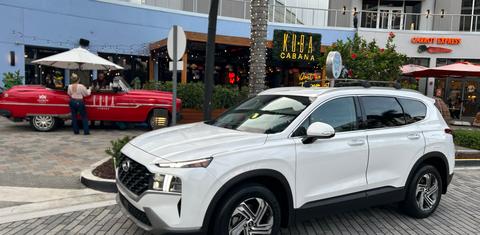 Hyundai Santa Fe 2023
