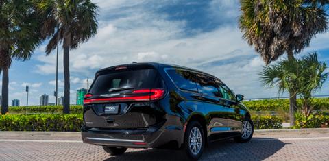 Chrysler Pacifica 2026