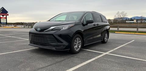 Toyota Sienna 2025