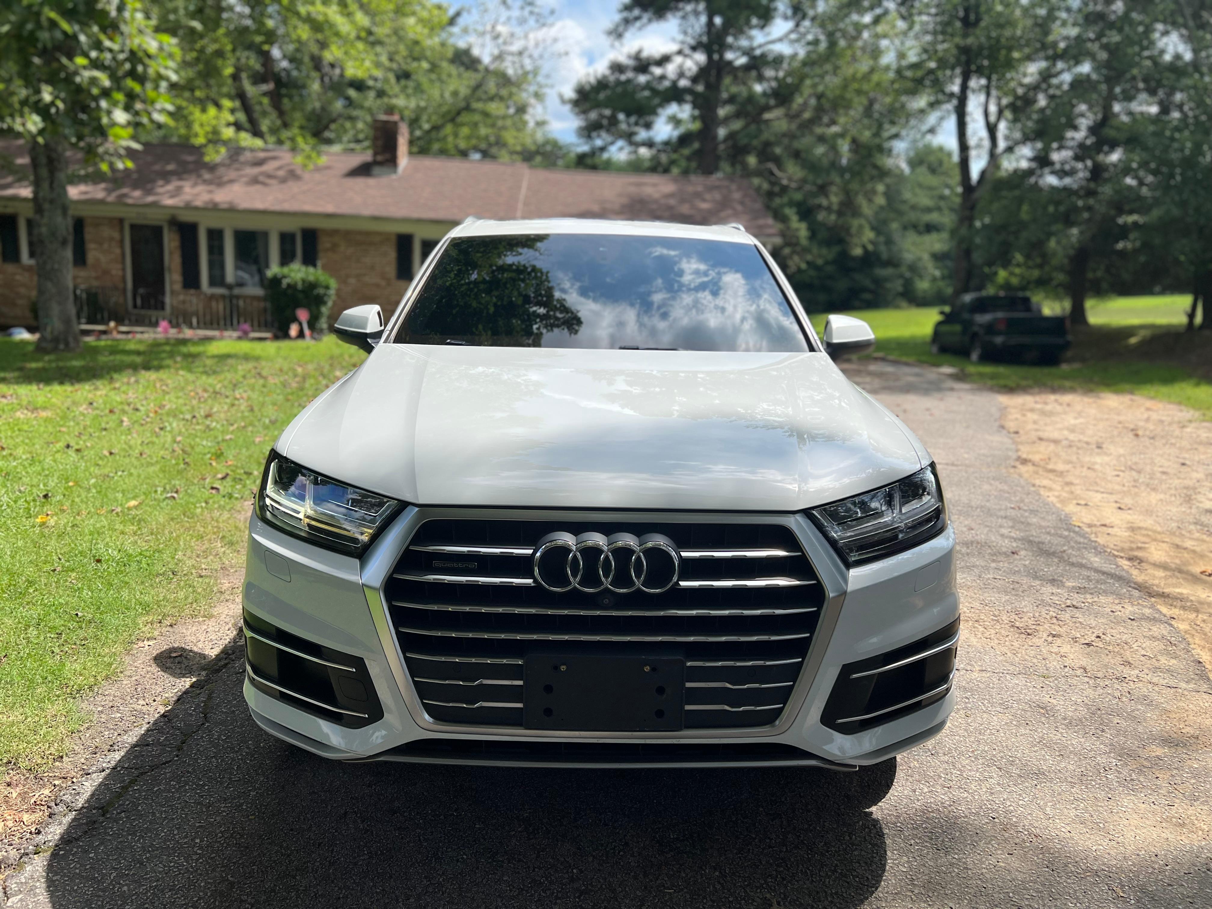 Audi Q7 2018 in 