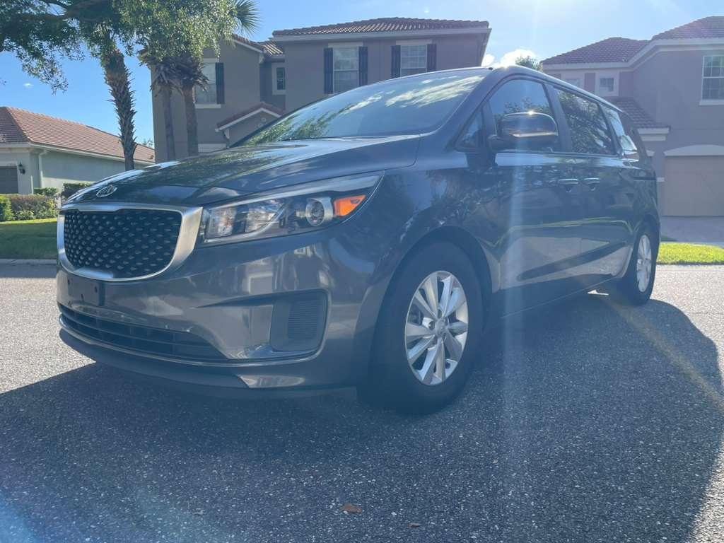Kia Sedona 2018 in 